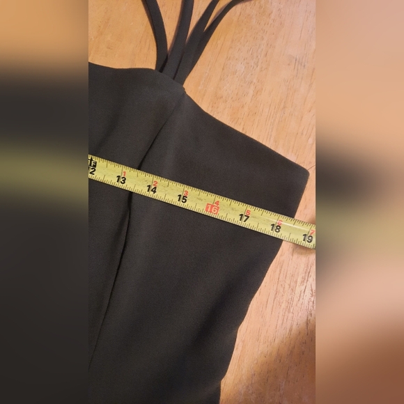 She + Sky Elegant Black Strappy Blouse - Picture 8 of 8